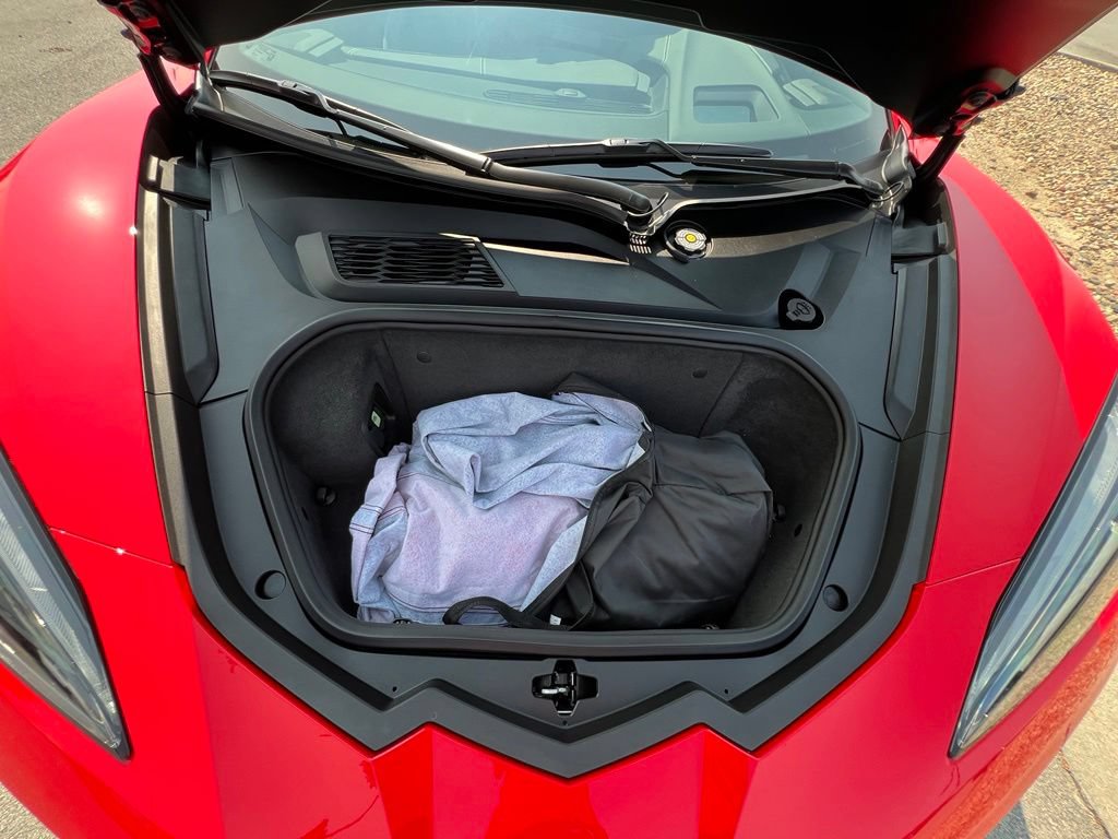 Used 2024 Chevrolet Corvette Stingray Preferred Cpe w/ Battery Protection Package RWD image 28