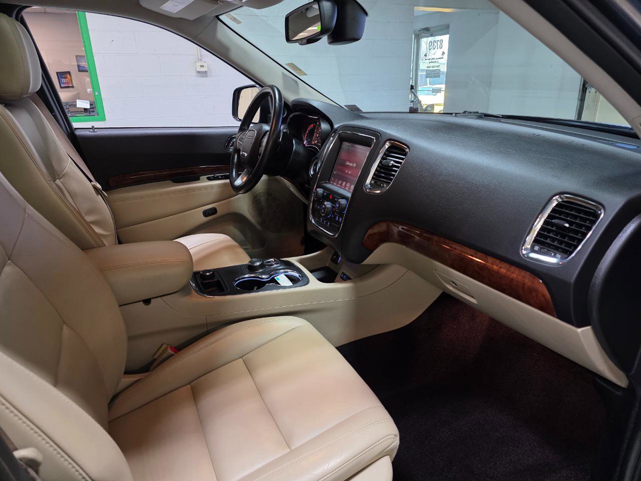 Used 2015 Dodge Durango Limited image 28