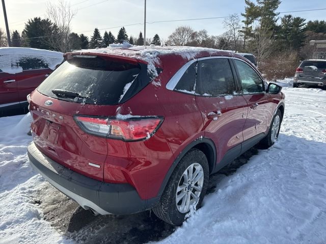 Used 2020 Ford Escape SE image 3