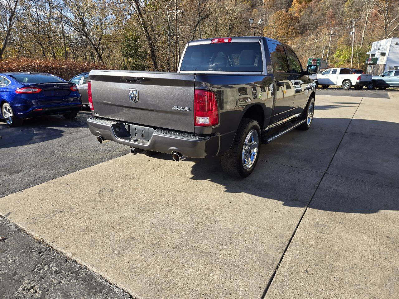 Used 2016 RAM 1500 Express image 8