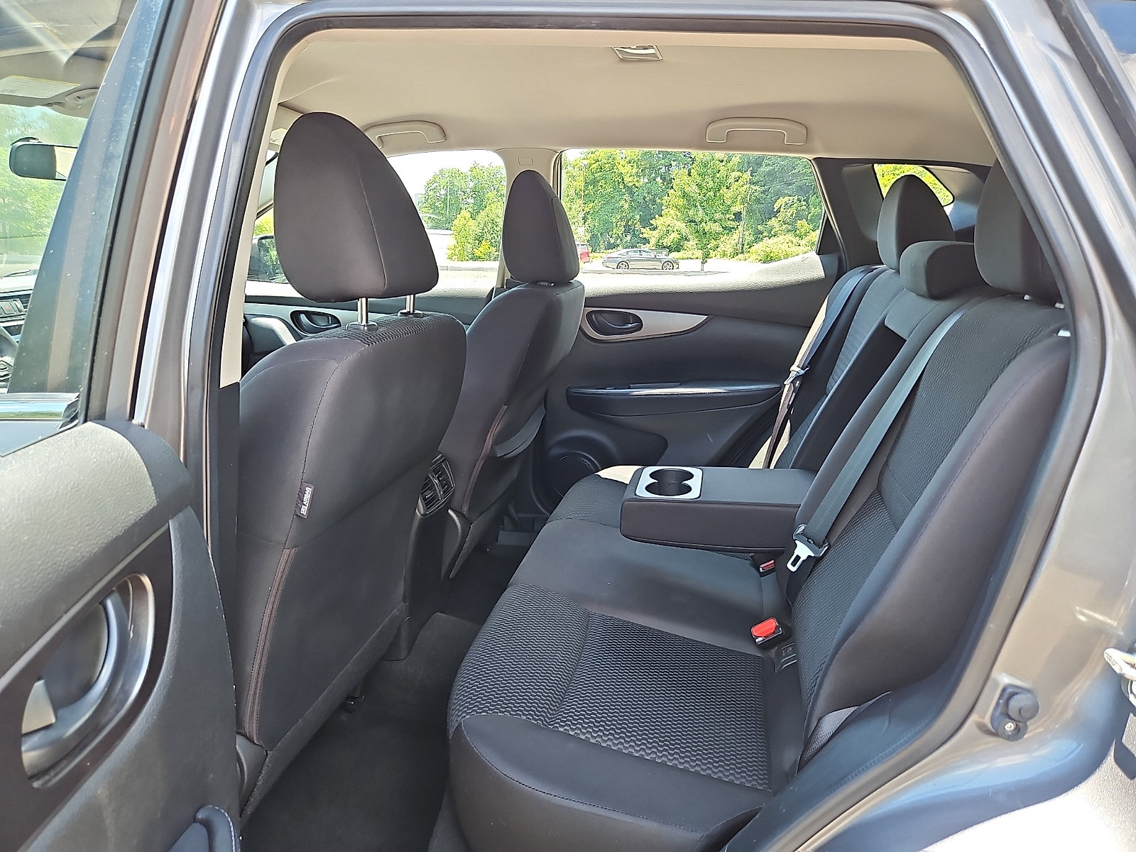 Certified 2019 Nissan Rogue Sport S w/ Appearance Package AWD/4WD image 10
