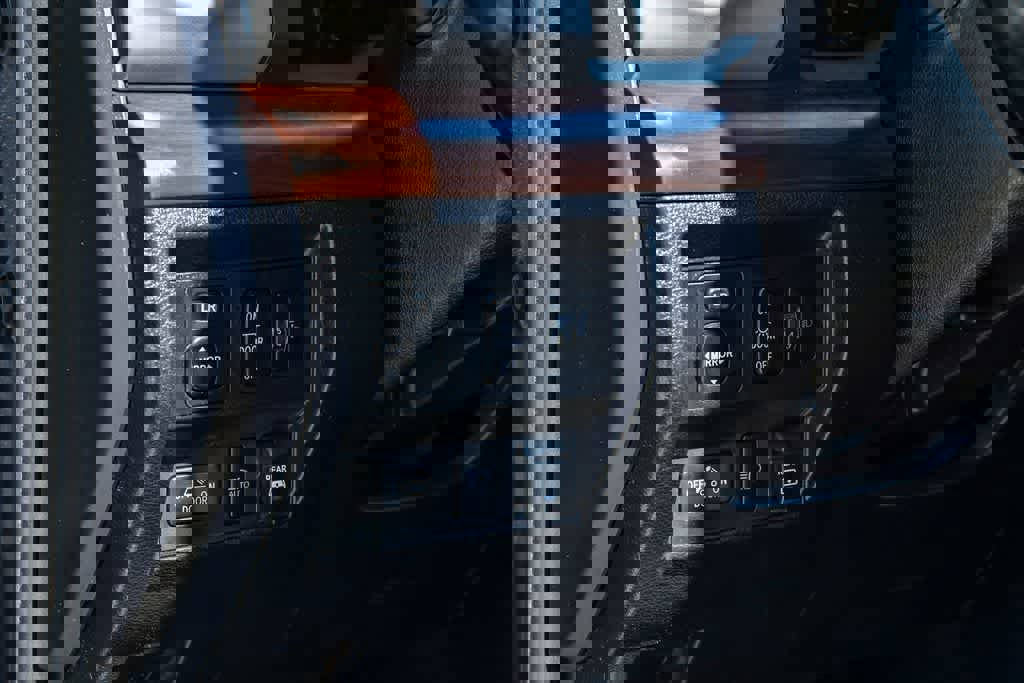 Used 2021 Toyota Tundra Limited w/ Limited Premium Package image 30