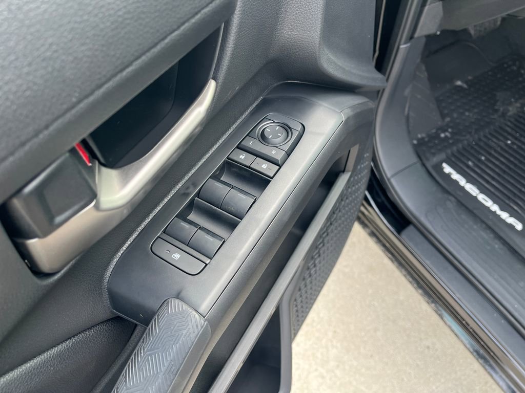 New 2026 Toyota Tacoma TRD Off-Road image 12