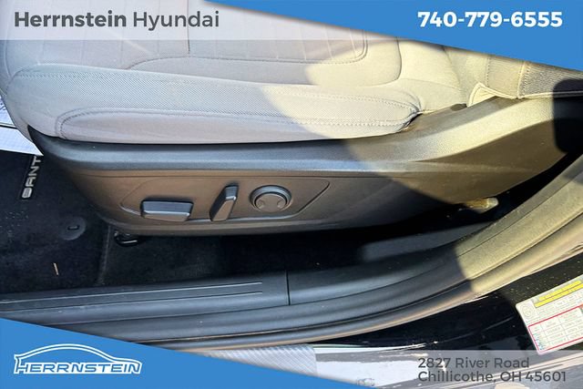 Used 2023 Hyundai Santa Cruz SEL w/ Activity Package AWD/4WD image 13