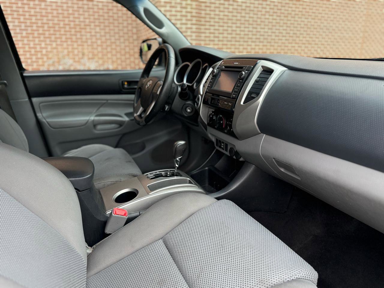 Used 2013 Toyota Tacoma 4x4 Double Cab w/ TRD Off-Road Pkg image 38