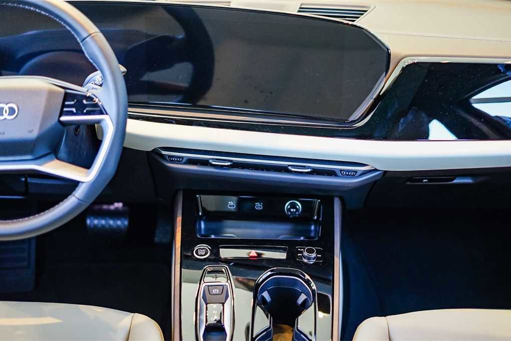 New 2025 Audi A5 2.0T Premium Plus image 9