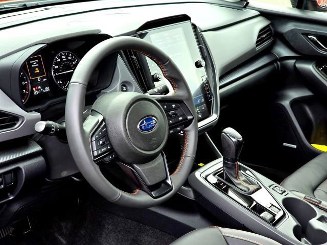 Used 2025 Subaru Crosstrek 2.5i Limited w/ Crosstrek Mirror Package AWD/4WD image 11