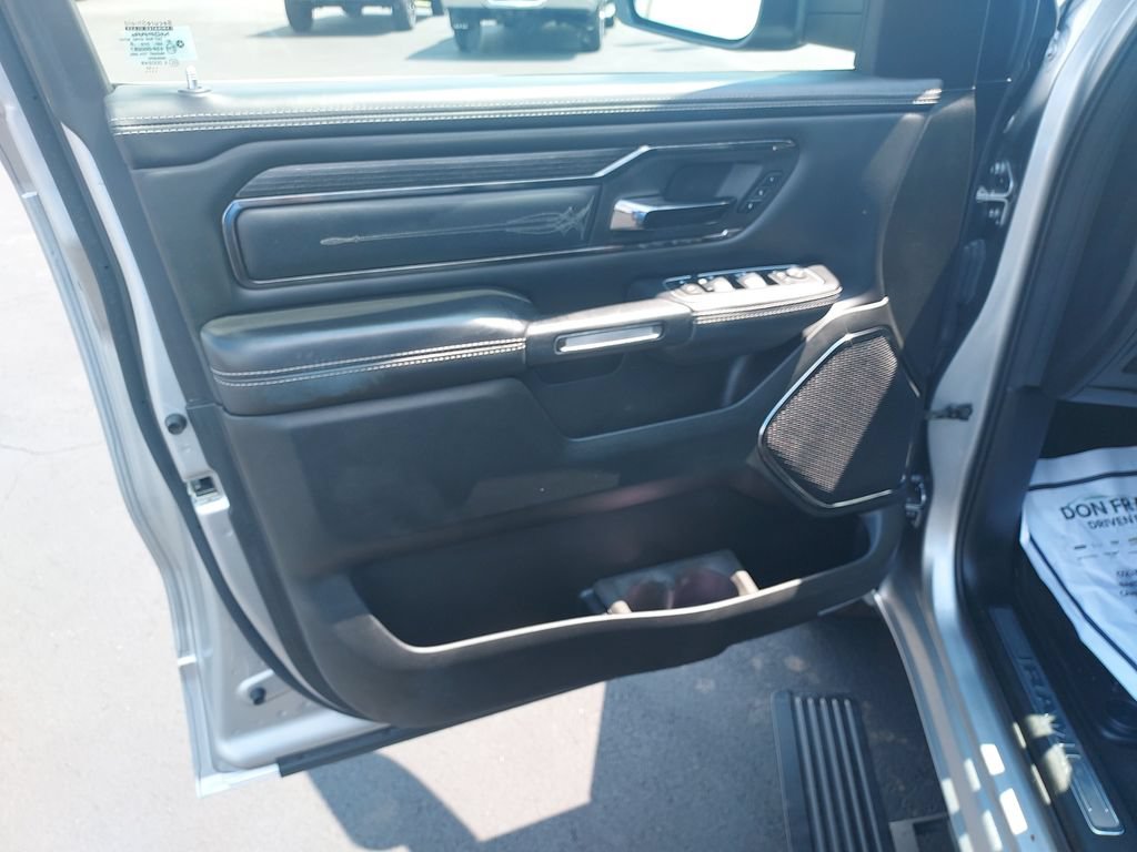 Used 2022 RAM 1500 Limited AWD/4WD image 12