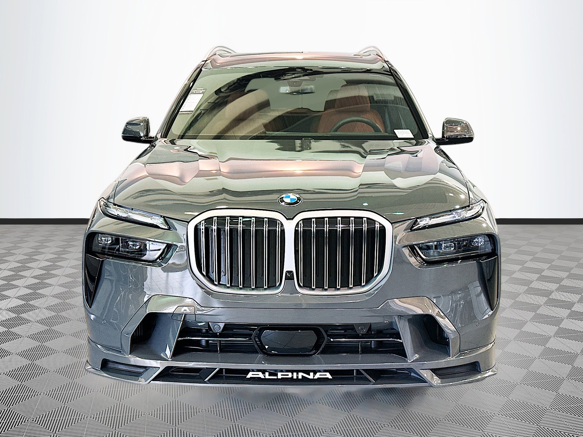 New 2026 BMW ALPINA XB7 image 2