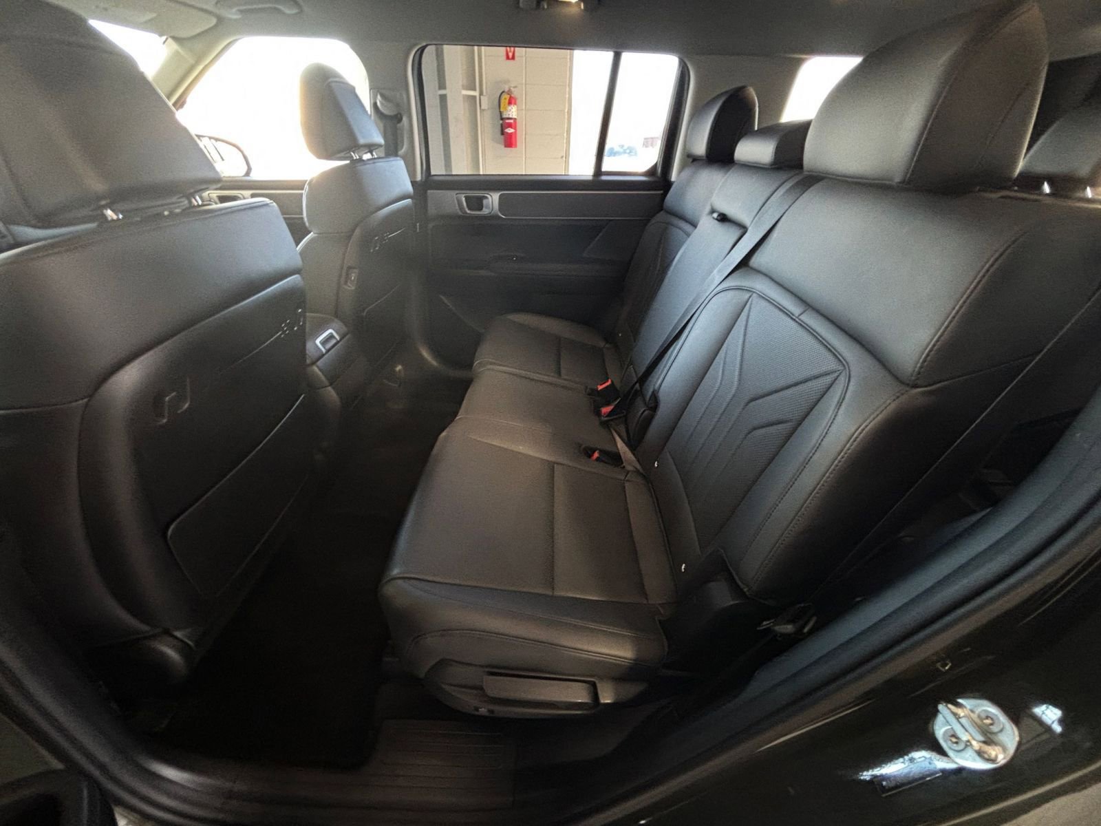 Used 2025 Hyundai Santa Fe SEL image 31