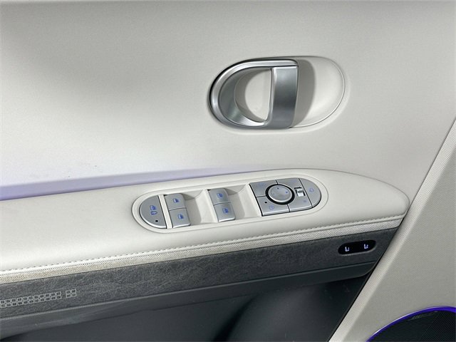 Used 2023 Hyundai Ioniq 5 Limited image 26