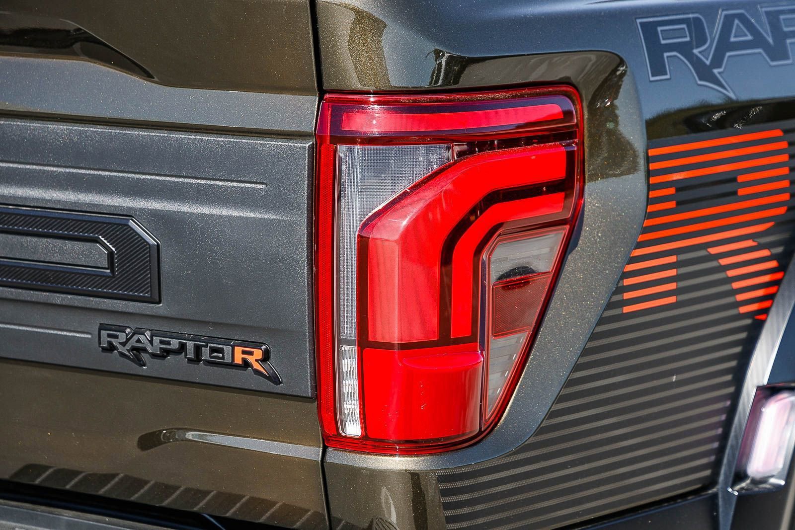 Used 2025 Ford F150 Raptor w/ Equipment Group 803A Raptor R image 8