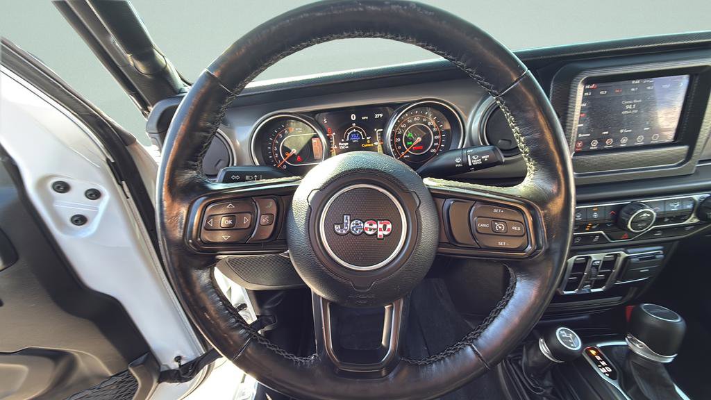 Used 2021 Jeep Gladiator Willys image 21