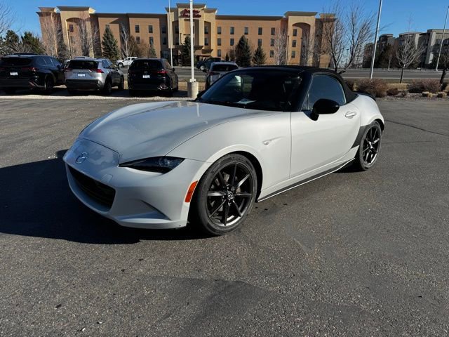 Used 2017 MAZDA MX-5 Miata Club image 3