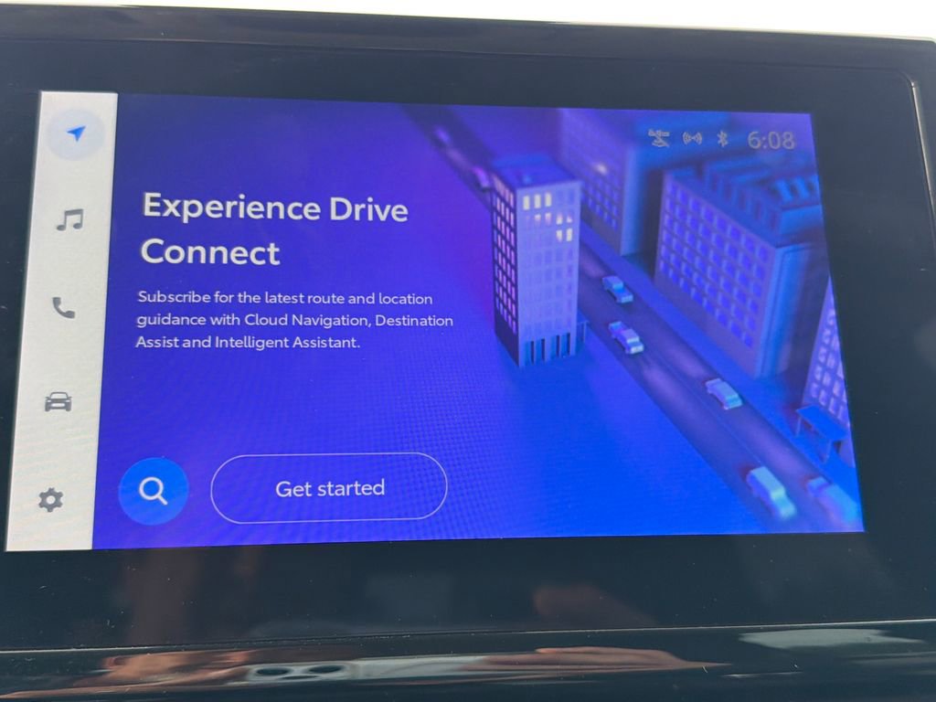 Used 2025 Toyota Corolla LE image 22