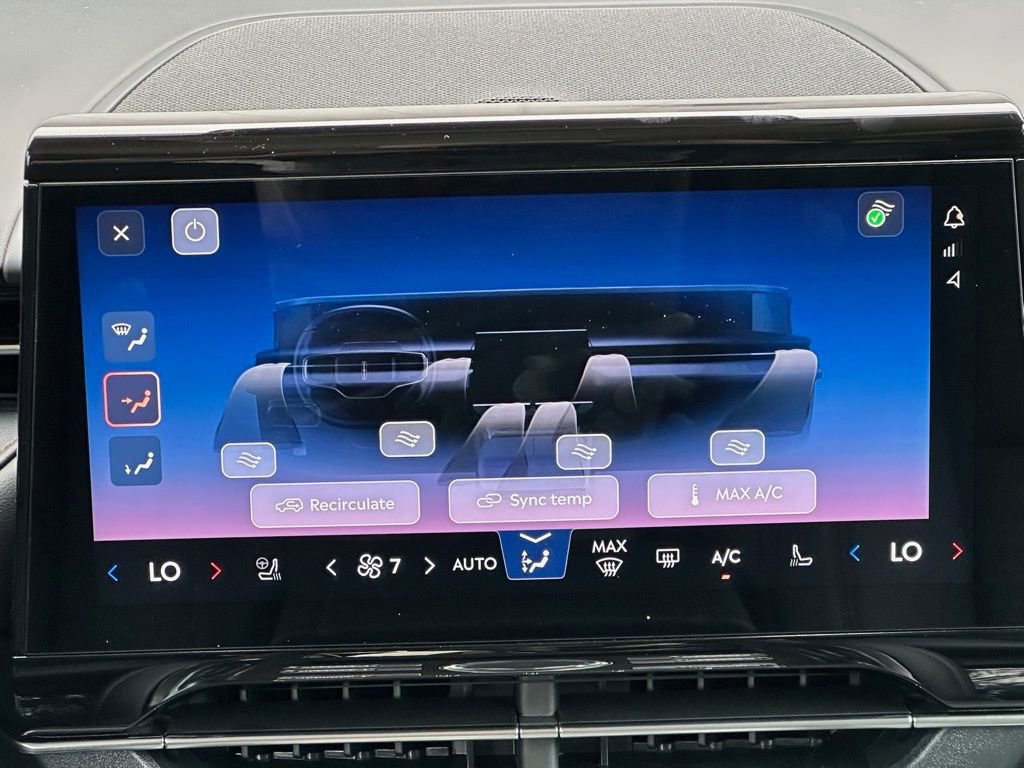 New 2026 Lincoln Nautilus Reserve AWD/4WD image 14