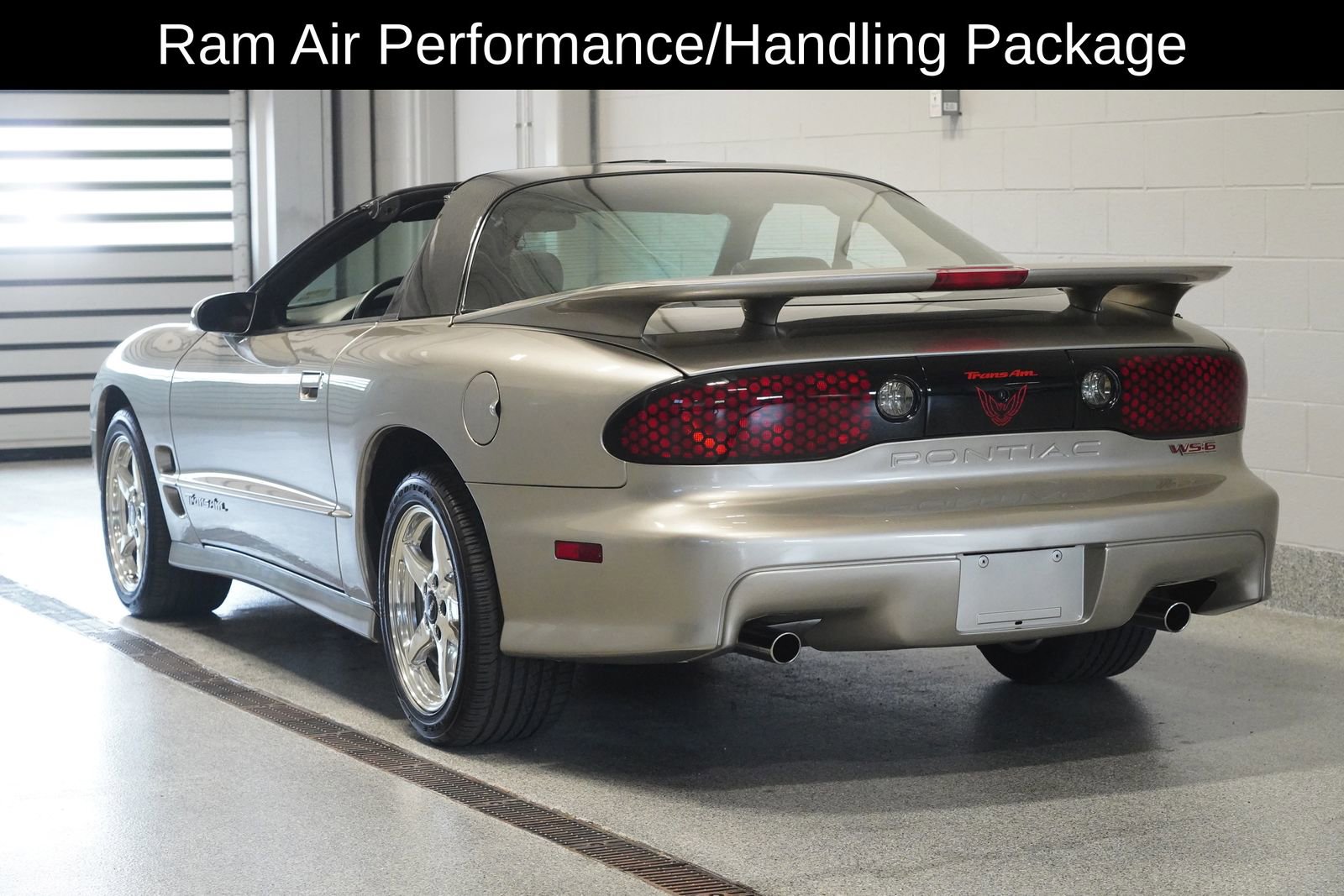 Used 2001 Pontiac Firebird Trans Am w/ SLP Firehawk Pkg RWD image 5