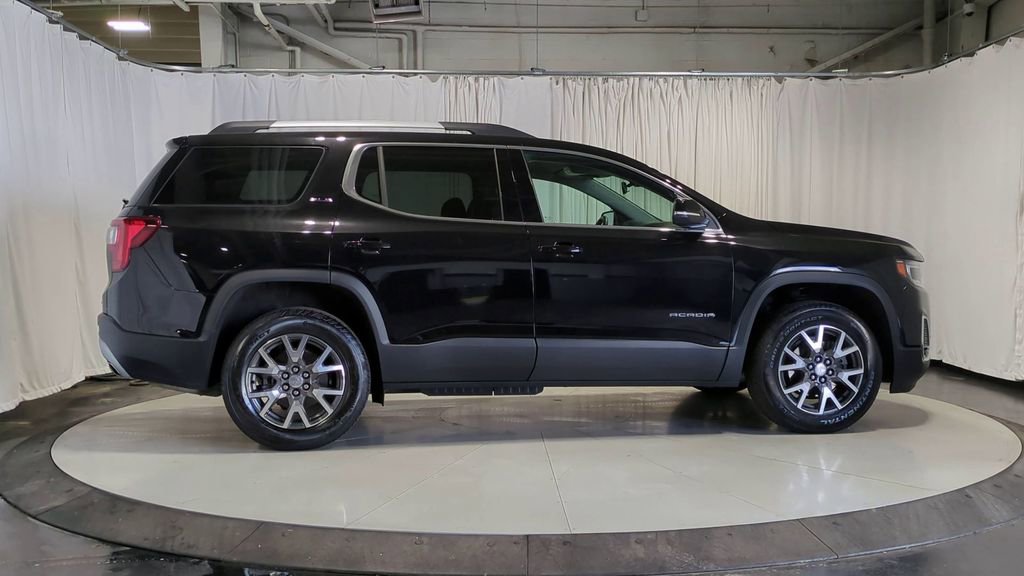 Used 2023 GMC Acadia SLE w/ Driver Convenience Package image 11