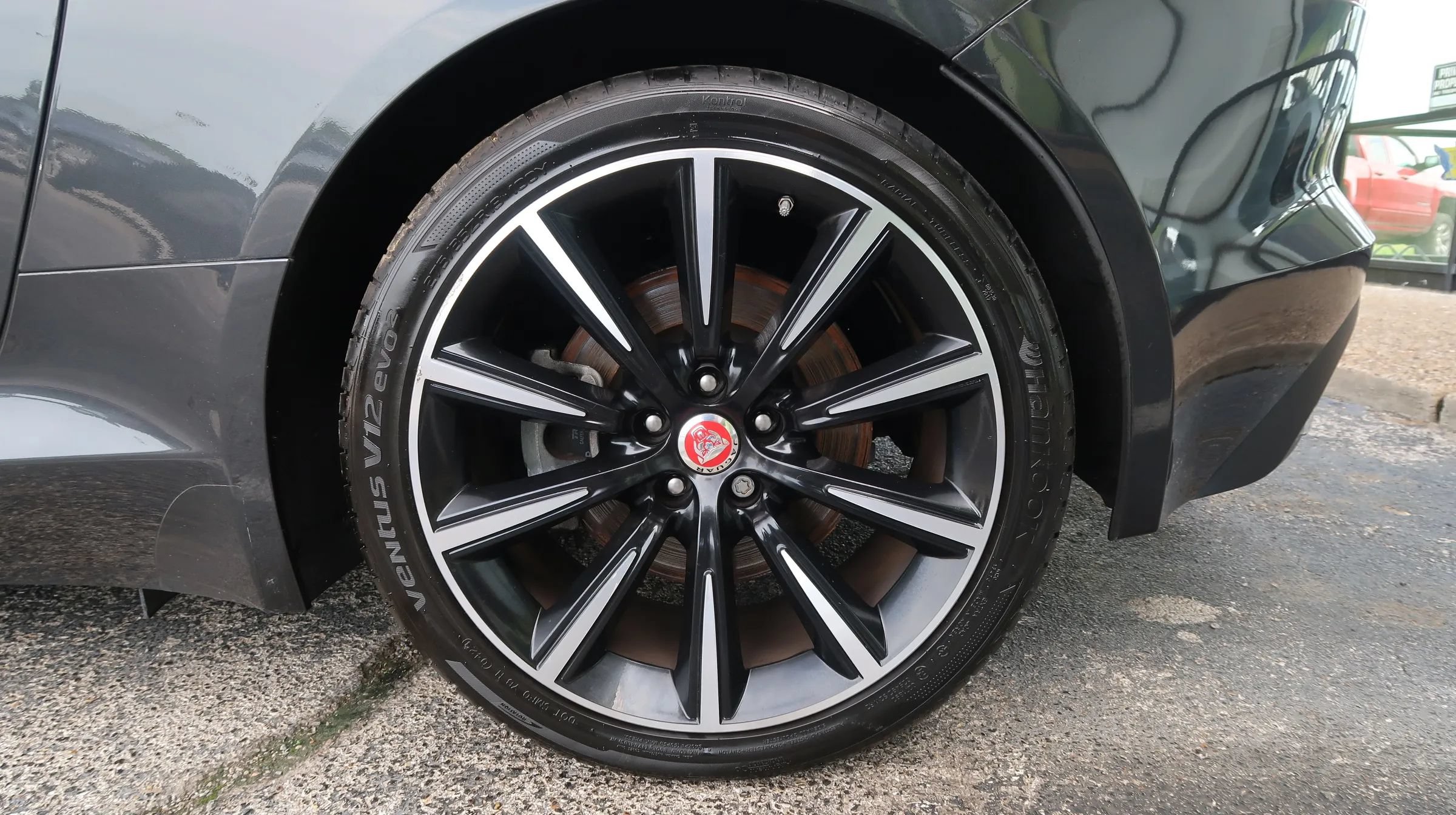 Used 2016 Jaguar F-TYPE Convertible RWD image 49