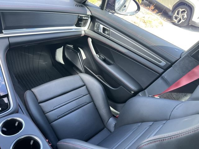 Used 2023 Porsche Panamera Turbo S image 14