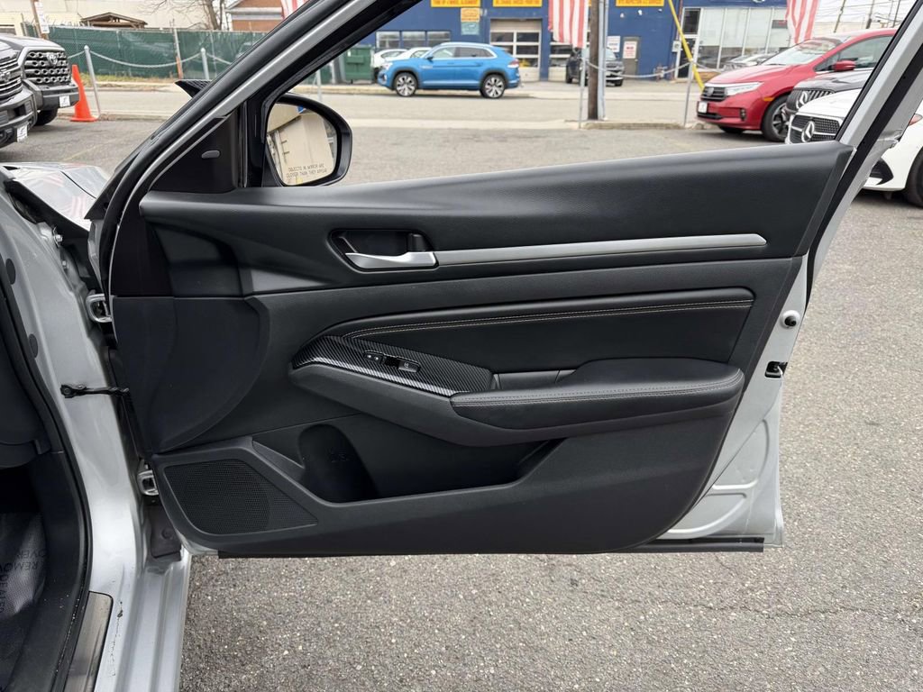 Used 2022 Nissan Altima 2.5 SL image 12