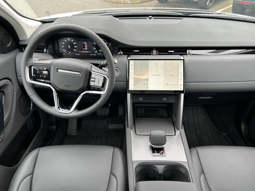 New 2025 Land Rover Discovery Sport S image 22