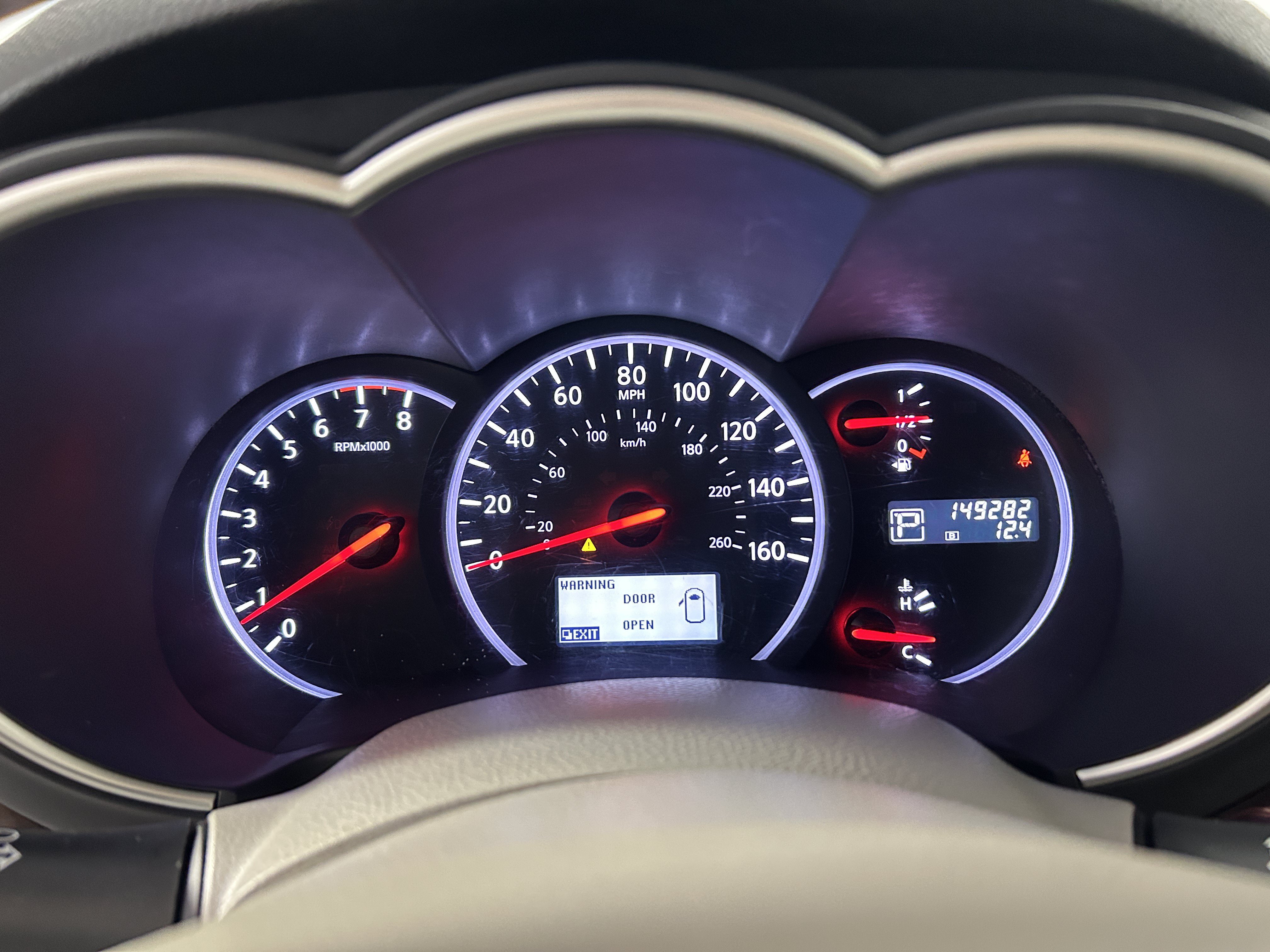 Used 2012 Nissan Quest SL FWD image 16