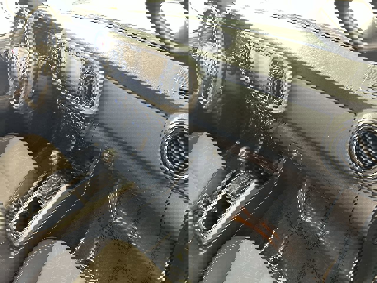 Used 2021 Toyota Tacoma TRD Off-Road w/ Technology Package image 26