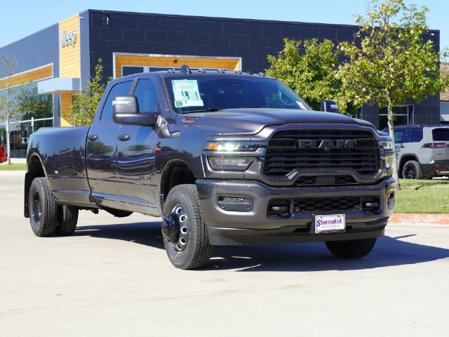 New 2027 RAM 3500 Big Horn AWD/4WD image 7
