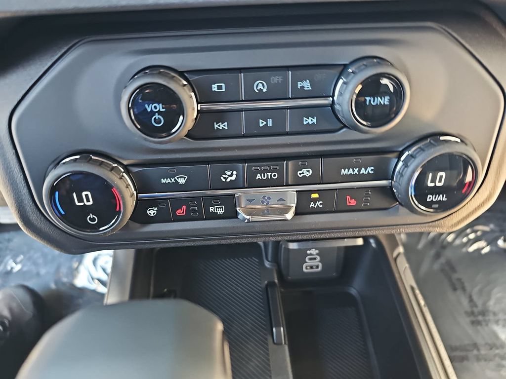 New 2026 Ford Bronco Outer Banks AWD/4WD image 20
