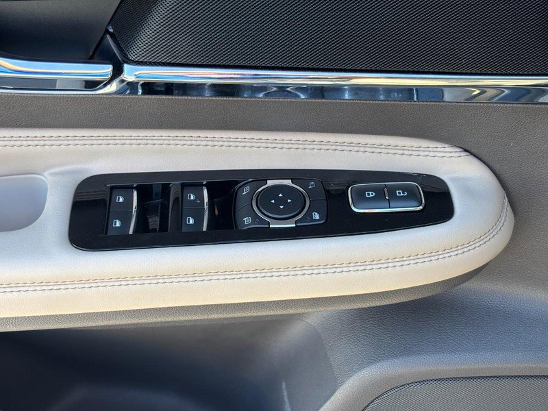 Certified 2023 Lincoln Corsair Reserve w/ Equipment Group 202A image 16