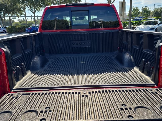 Certified 2023 Nissan Titan SV w/ SV Convenience Package RWD image 10