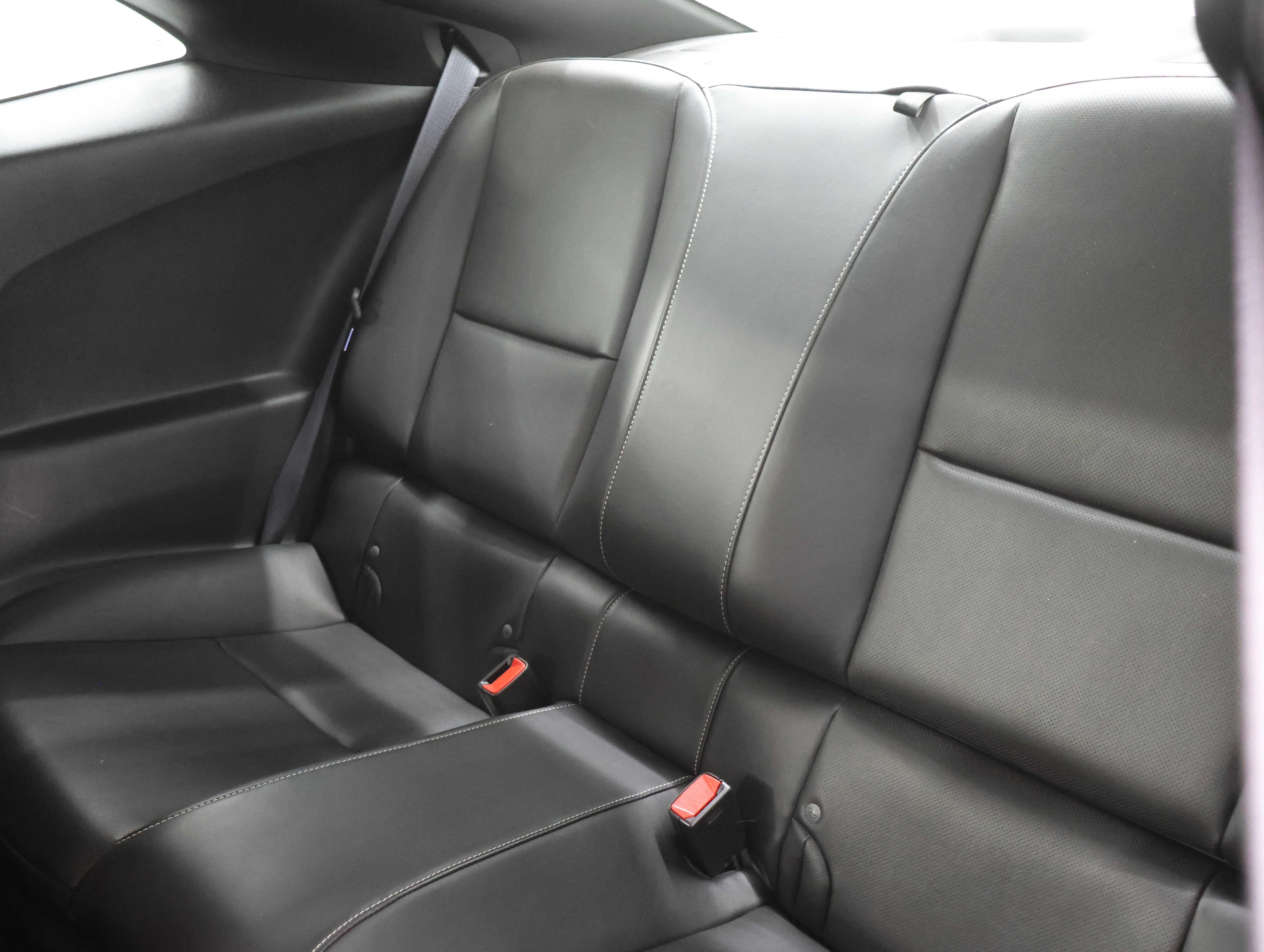 Used 2011 Chevrolet Camaro LT w/ RS Package image 9