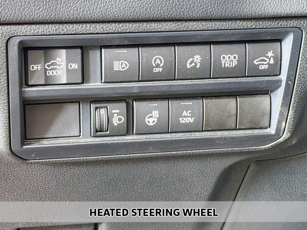 Used 2022 Toyota Tundra Limited AWD/4WD image 9