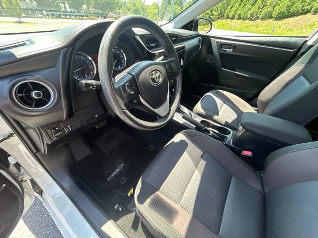 Used 2017 Toyota Corolla LE FWD image 21