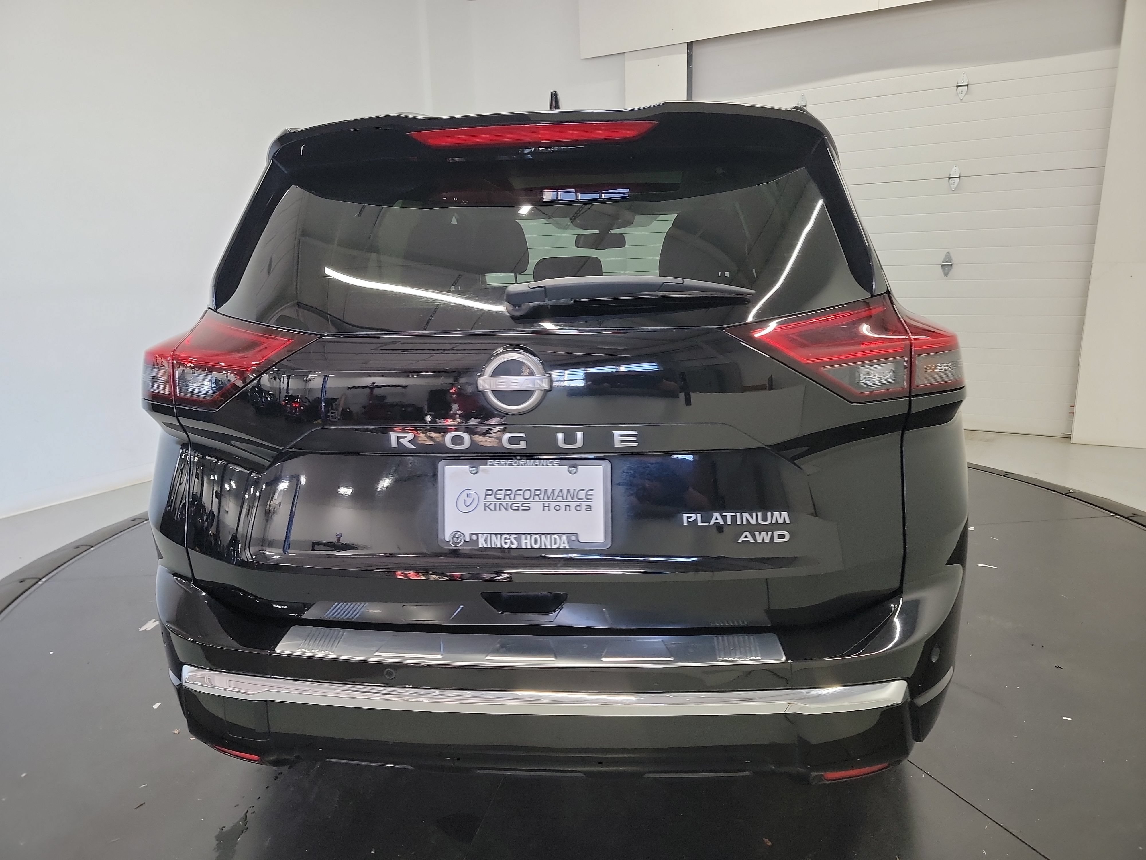 Used 2024 Nissan Rogue Platinum w/ Platinum Premium Package AWD/4WD image 8
