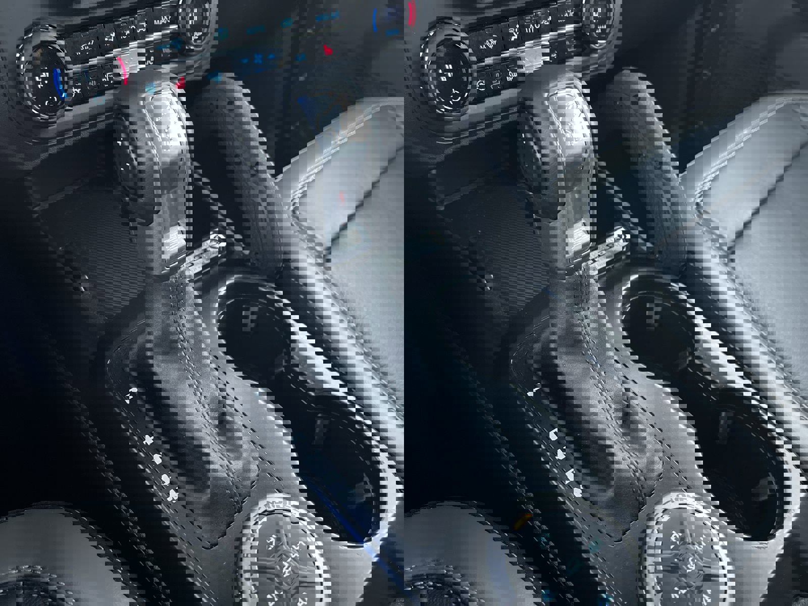 Used 2025 Ford Bronco Outer Banks w/ Sasquatch Package image 22