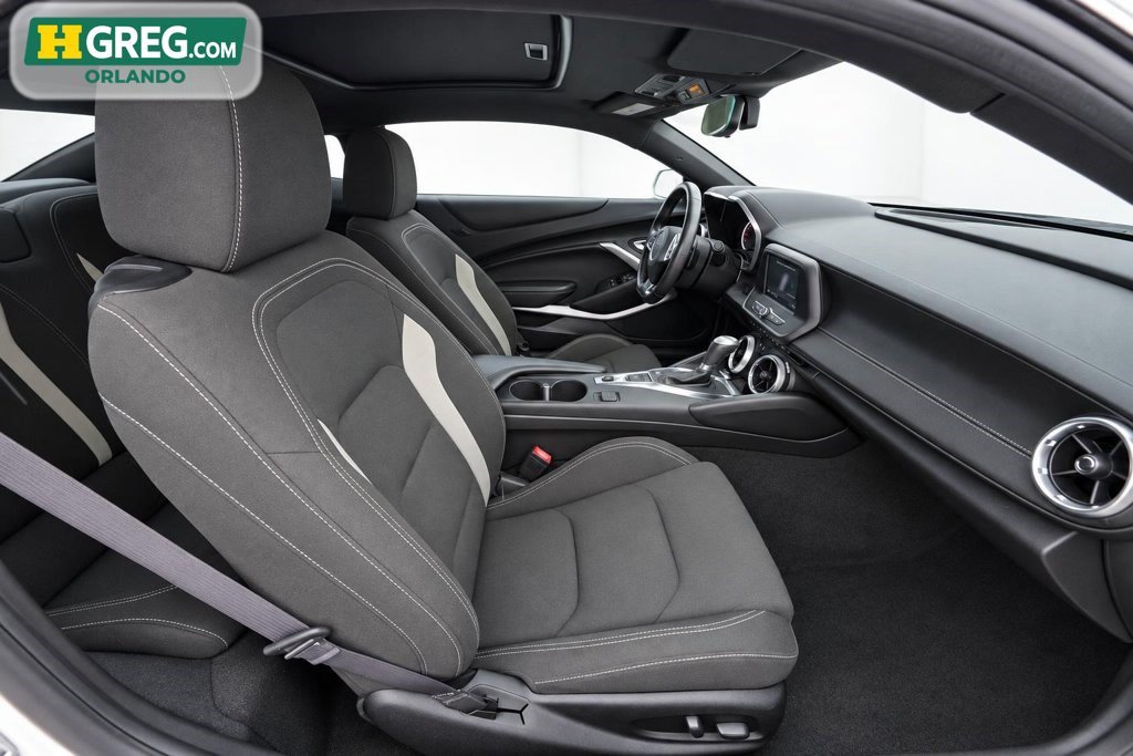Used 2019 Chevrolet Camaro LT RWD image 11