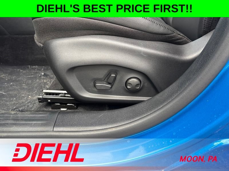 New 2026 Jeep Compass Limited w/ Sun, Sound & Navigation Group AWD/4WD image 23