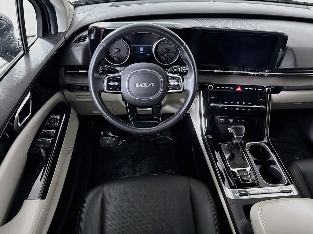 Used 2022 Kia Carnival SX FWD image 4