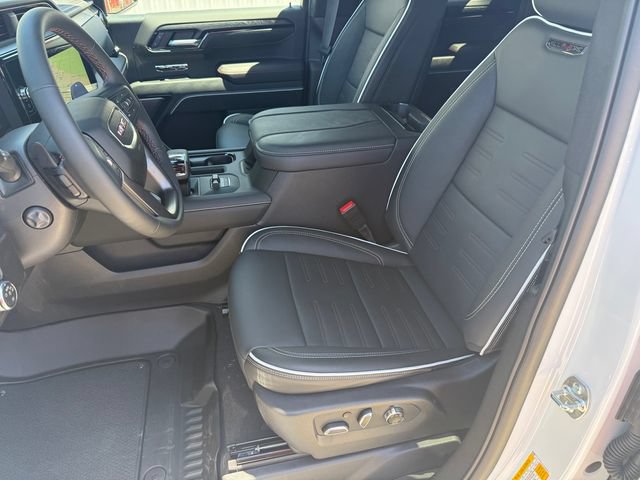 New 2026 GMC Sierra 1500 AT4X w/ LPO, Black Badging Package AWD/4WD image 17