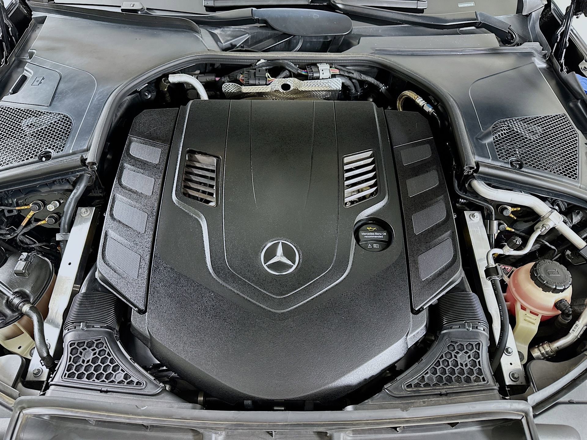 Certified 2023 Mercedes-Benz S 580 4MATIC Sedan image 32