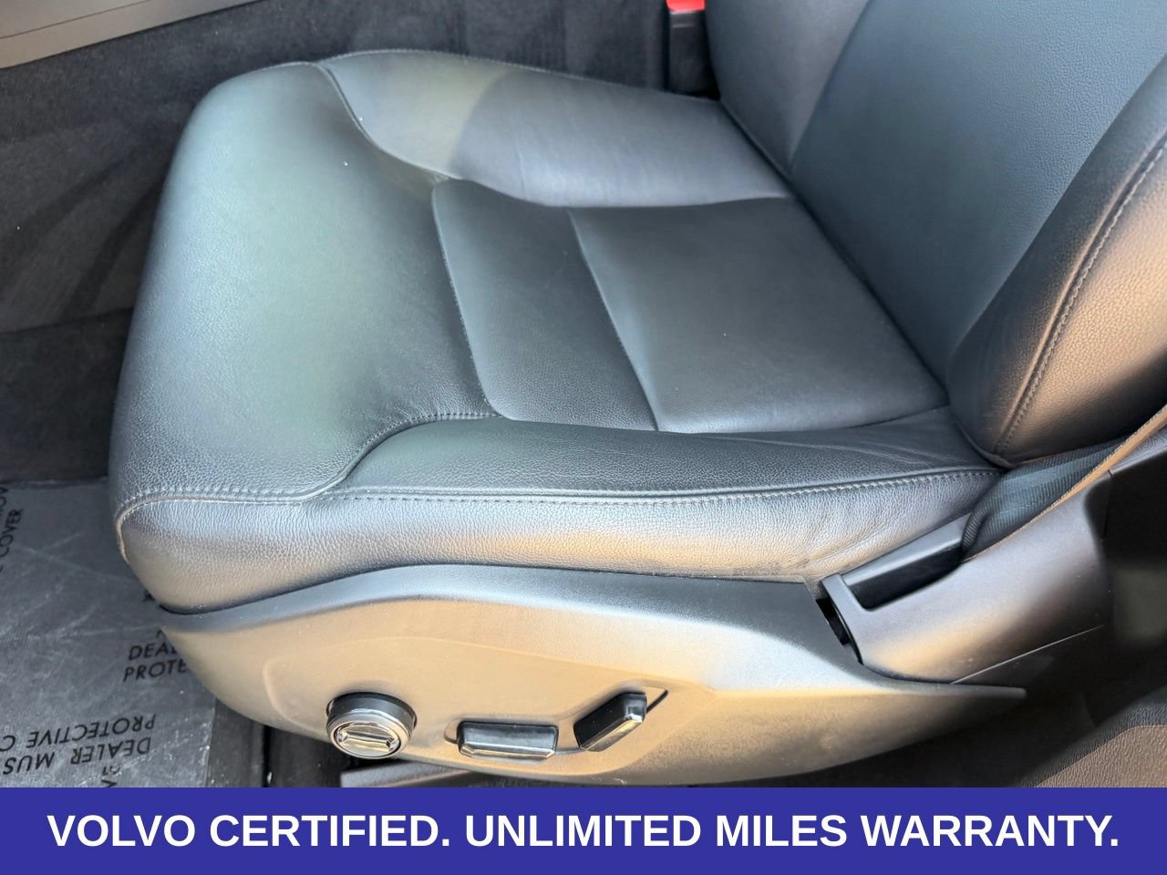 Certified 2024 Volvo XC60 B5 Core AWD/4WD image 30