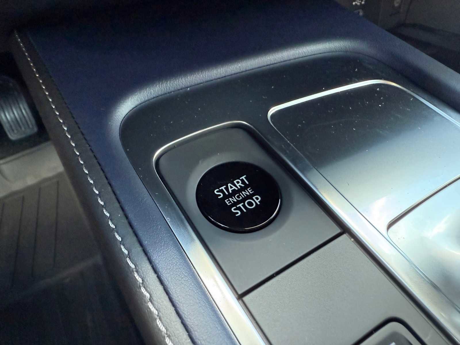 New 2026 INFINITI QX60 Luxe w/ Dark Cargo Package image 19