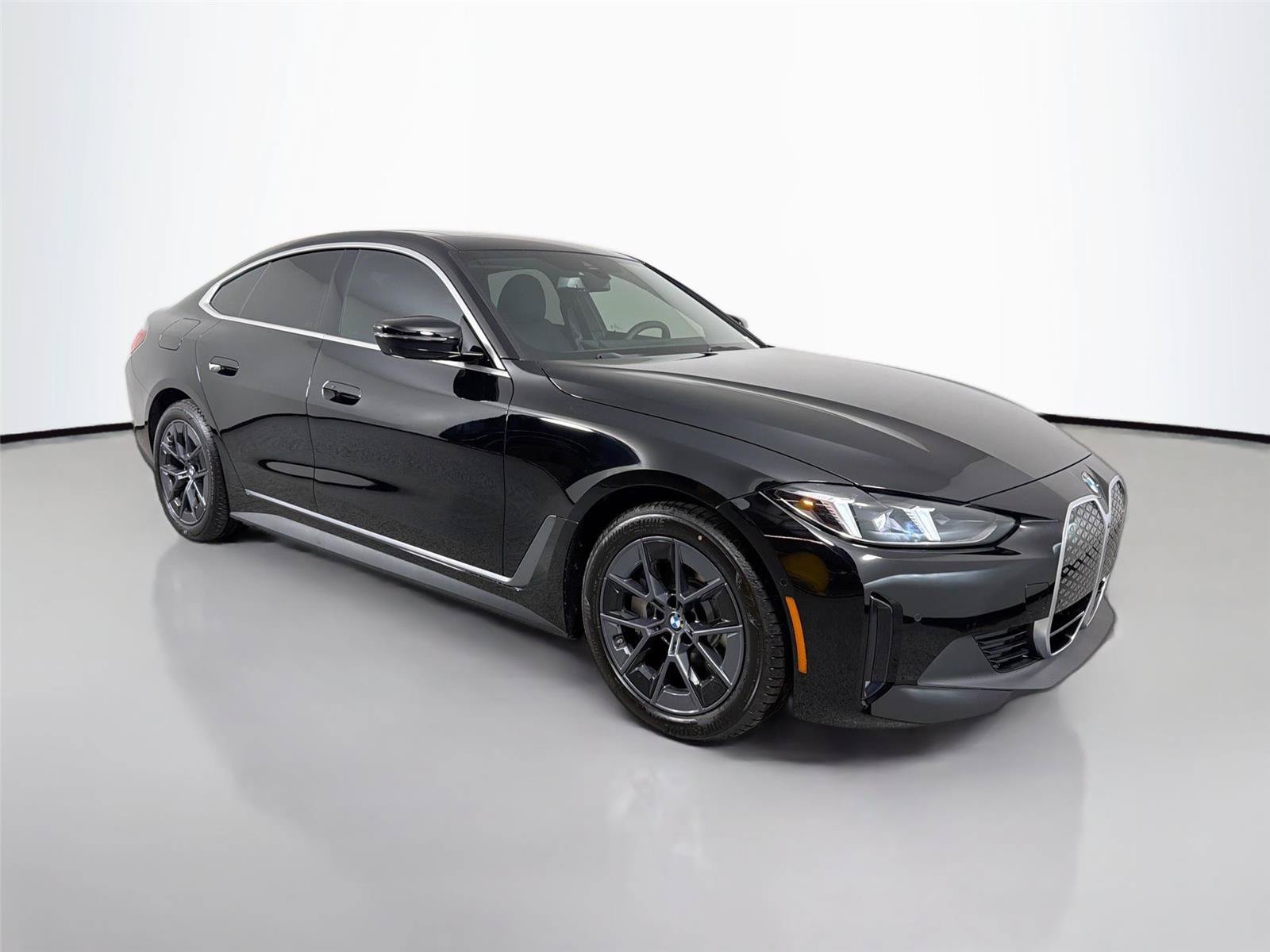 New 2026 BMW i4 xDrive40i w/ Parking Assistance Package AWD/4WD image 4