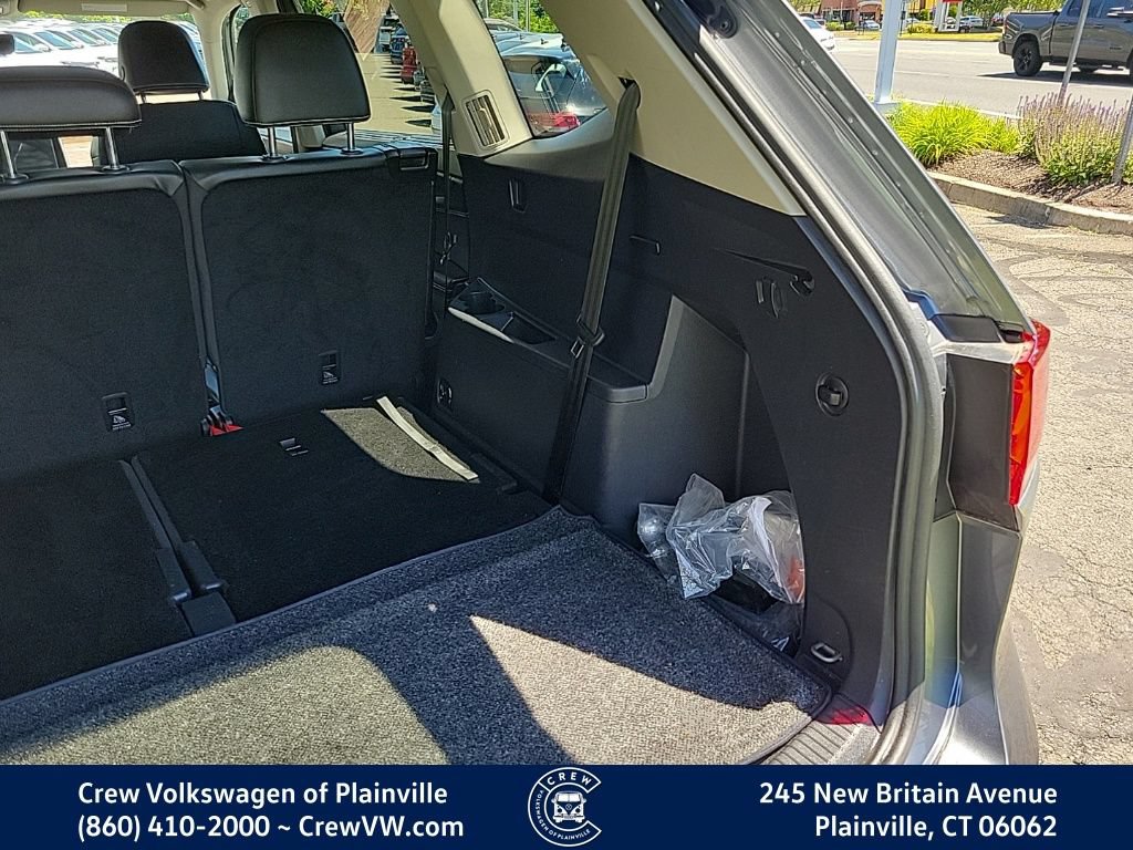 Used 2024 Volkswagen Atlas SEL AWD/4WD image 59