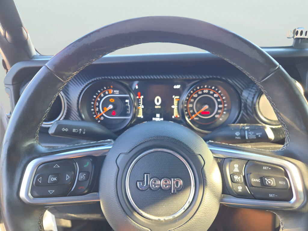 Certified 2020 Jeep Gladiator Overland AWD/4WD image 33