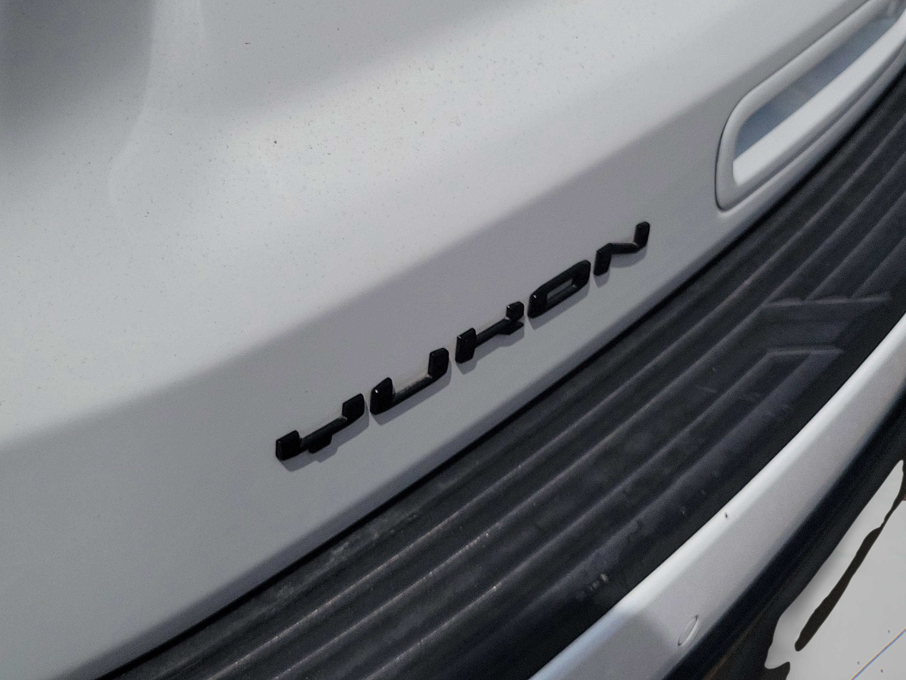 Used 2022 GMC Yukon XL Denali image 7