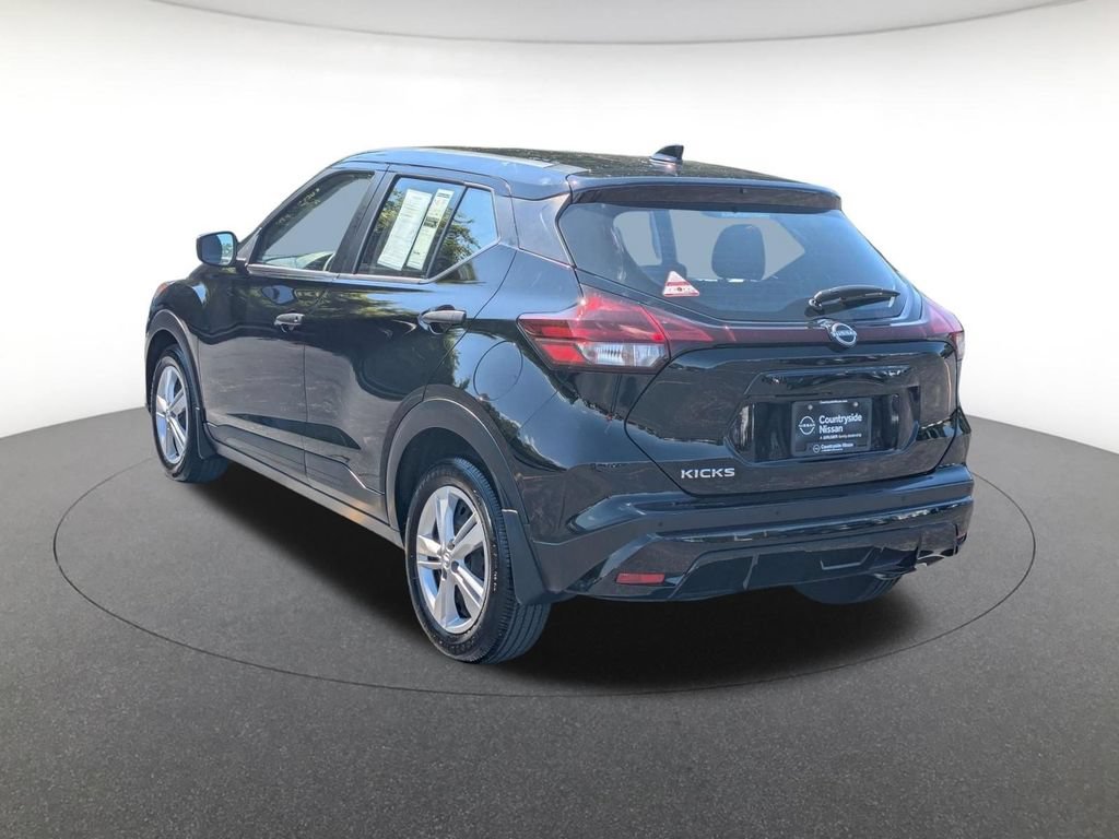 Used 2025 Nissan Kicks Play S FWD image 7