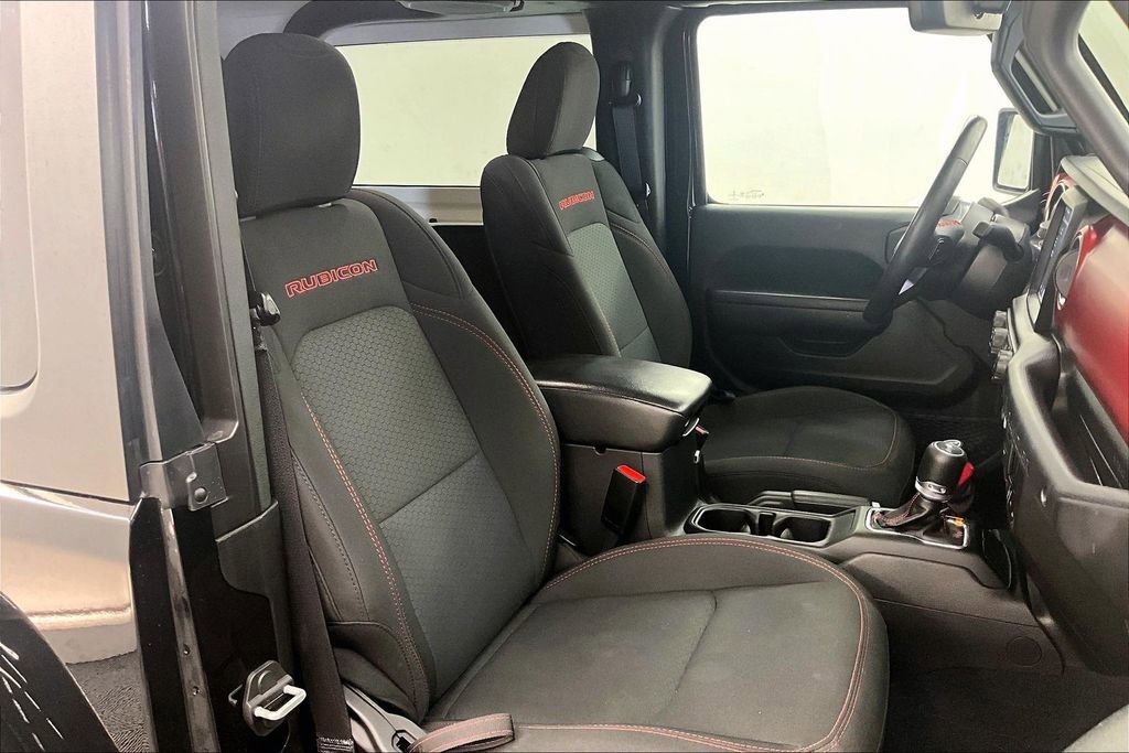 Used 2022 Jeep Wrangler Rubicon w/ Cold Weather Group AWD/4WD image 6